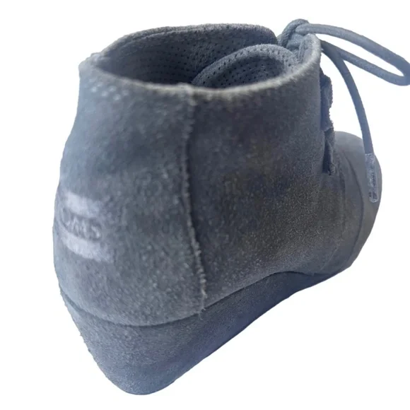 TOMS Kala Grey Suede Wedge Ankle Bootie Boots - Picture 4 of 6